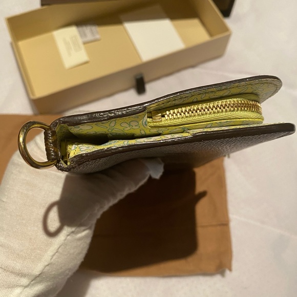 Authentic LV Insolite wallet - Picture 8 of 11